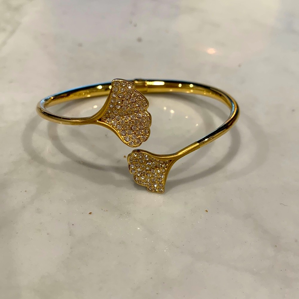 Swarovski leaf cuff